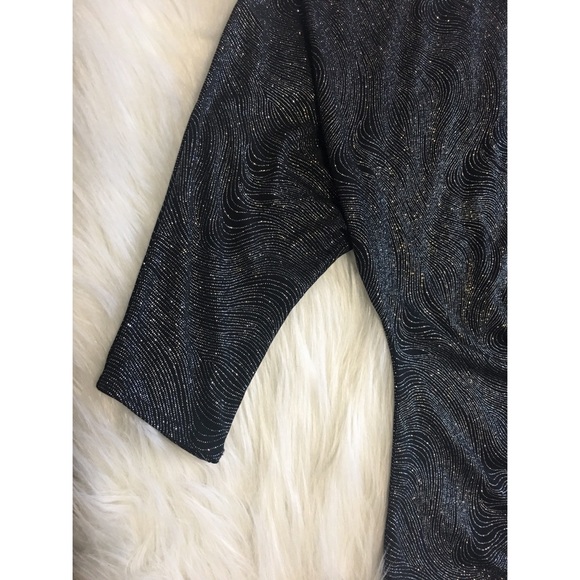 Multi-Wear Sparkling Top - Picture 2 of 6